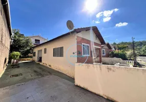 Foto 1 de Casa com 2 Quartos à venda, 150m² em Jardim Iporanga, Águas de São Pedro