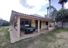 Foto 1 de Fazenda/Sítio com 3 Quartos à venda, 200m² em Ina, São José dos Pinhais