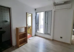 Foto 1 de Kitnet com 1 Quarto à venda, 29m² em Azenha, Porto Alegre