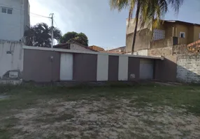Foto 1 de Casa com 2 Quartos para alugar, 70m² em Parque Dois Irmãos, Fortaleza