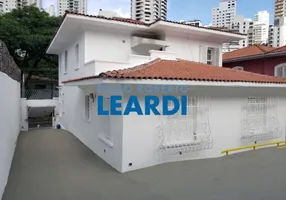 Foto 1 de Sobrado com 3 Quartos à venda, 450m² em Santa Cecília, São Paulo