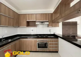 Foto 1 de Apartamento com 2 Quartos à venda, 77m² em Granada, Uberlândia