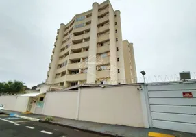 Foto 1 de Apartamento com 3 Quartos à venda, 115m² em Centro, Araraquara