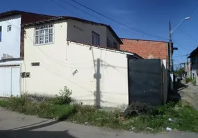 Foto 1 de Casa com 2 Quartos para alugar, 100m² em Passaré, Fortaleza