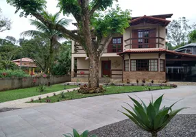 Foto 1 de Casa de Condomínio com 3 Quartos à venda, 900m² em Caneca Fina, Guapimirim
