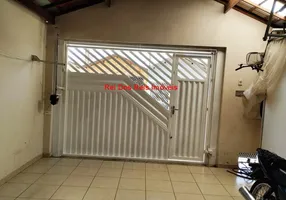 Foto 1 de Casa com 2 Quartos à venda, 65m² em Campestre, Piracicaba