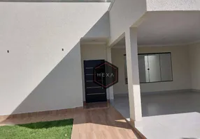 Foto 1 de Casa com 3 Quartos à venda, 192m² em Residencial Flamingo, Goiânia