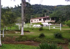 Foto 1 de Fazenda/Sítio com 6 Quartos à venda, 600m² em Bairro do Cambará, São Roque