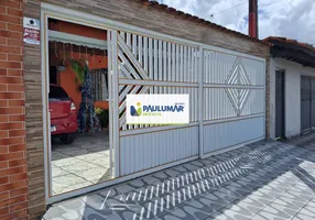 Foto 1 de Casa com 2 Quartos à venda, 75m² em Balneario Itaguai, Mongaguá