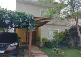 Foto 1 de Casa de Condomínio com 4 Quartos à venda, 270m² em Catu de Abrantes Abrantes, Camaçari