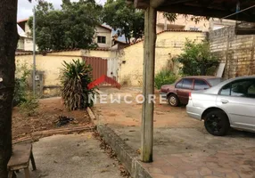 Foto 1 de Casa com 3 Quartos à venda, 380m² em Araguaia, Belo Horizonte