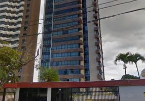 Foto 1 de Apartamento com 4 Quartos à venda, 390m² em Ondina, Salvador