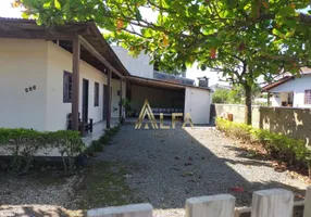 Foto 1 de Casa com 3 Quartos à venda, 120m² em Centro, Penha