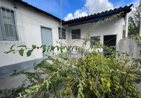 Foto 1 de Casa com 5 Quartos à venda, 308m² em Rezende Junqueira, Uberlândia