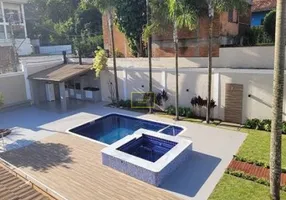 Foto 1 de Sobrado com 4 Quartos para venda ou aluguel, 500m² em Morumbi, São Paulo