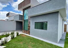 Foto 1 de Casa com 3 Quartos à venda, 110m² em Centro, Balneário Barra do Sul