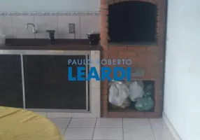 Foto 1 de Casa com 4 Quartos à venda, 160m² em Vila Valparaiso, Santo André