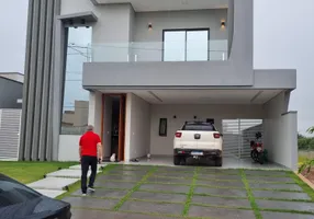 Foto 1 de Casa com 3 Quartos à venda, 254m² em Aponiã, Porto Velho