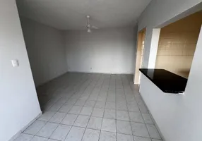 Foto 1 de Apartamento com 2 Quartos à venda, 55m² em Itapuã, Salvador