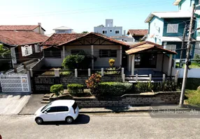 Foto 1 de Casa com 4 Quartos à venda, 200m² em Paes Leme, Imbituba