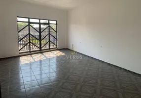 Foto 1 de Sobrado com 3 Quartos para alugar, 150m² em Vila Pinheiro, Mogi Guaçu