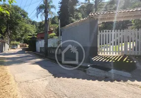 Foto 1 de Casa com 4 Quartos à venda, 525m² em Pessegueiros, Teresópolis