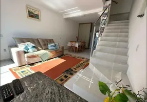 Foto 1 de Sobrado com 2 Quartos à venda, 80m² em Ubatuba, São Francisco do Sul