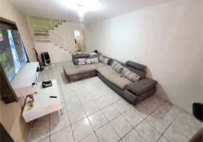 Foto 1 de Casa com 2 Quartos à venda, 70m² em Interlagos, São Paulo