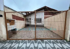 Foto 1 de Casa com 2 Quartos à venda, 70m² em Cidade Ocian, Praia Grande