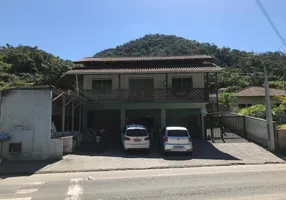 Foto 1 de Casa com 4 Quartos à venda, 180m² em Figueirinha, Guaramirim