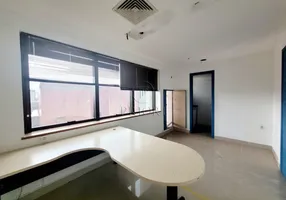 Foto 1 de Sala Comercial para alugar, 108m² em Moinhos de Vento, Porto Alegre