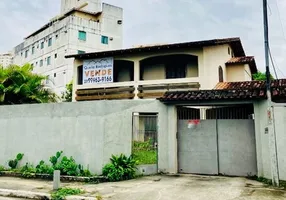 Foto 1 de Casa com 4 Quartos à venda, 520m² em Glória, Macaé