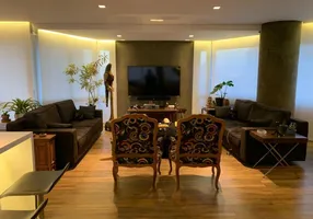 Foto 1 de Apartamento com 4 Quartos à venda, 210m² em Vila Andrade, São Paulo