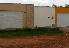 Foto 1 de Casa com 2 Quartos à venda, 67m² em Araçagy, São José de Ribamar