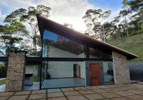 Foto 1 de Casa de Condomínio com 3 Quartos à venda, 186m² em Secretário, Petrópolis