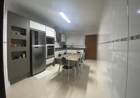 Foto 1 de Casa com 2 Quartos à venda, 90m² em Centro, Campinas