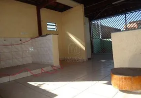 Foto 1 de Sobrado com 3 Quartos para venda ou aluguel, 135m² em Parque Novo Oratorio, Santo André