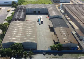 Foto 1 de Galpão/Depósito/Armazém para alugar, 10200m² em Civit II, Serra