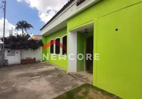 Foto 1 de Casa com 3 Quartos à venda, 180m² em Vila Mogilar, Mogi das Cruzes