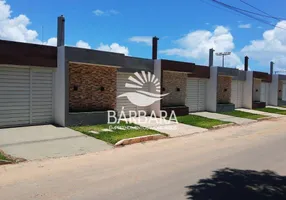 Foto 1 de Casa com 2 Quartos à venda, 59m² em Guarajuba Monte Gordo, Camaçari