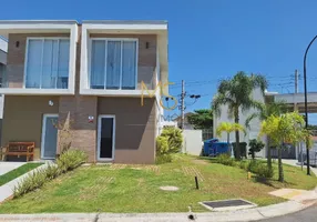 Foto 1 de Casa com 3 Quartos para alugar, 125m² em Jardim Semiramis, Cotia