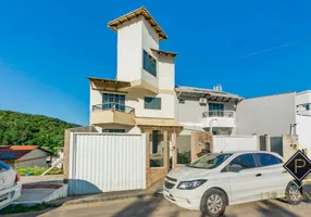Foto 1 de Casa com 5 Quartos à venda, 126m² em Ariribá, Balneário Camboriú