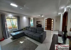 Foto 1 de Sobrado com 4 Quartos à venda, 327m² em Vila Pires, Santo André