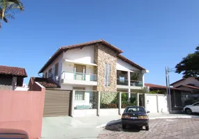 Foto 1 de Casa com 4 Quartos à venda, 398m² em Mata da Praia, Vitória