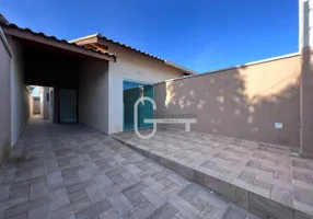 Foto 1 de Casa com 2 Quartos à venda, 92m² em Jardim Marcia II, Peruíbe