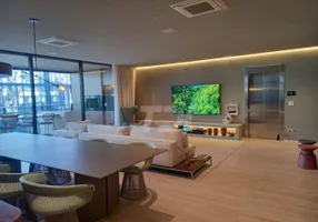 Foto 1 de Apartamento com 3 Quartos à venda, 180m² em Champagnat, Curitiba