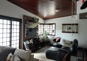 Foto 1 de Casa de Condomínio com 4 Quartos à venda, 330m² em Jardim Nova Cotia, Itapevi