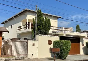 Foto 1 de Casa com 3 Quartos à venda, 271m² em CENTRO, Águas de São Pedro