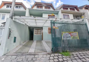 Foto 1 de Sobrado com 4 Quartos à venda, 155m² em Boa Vista, Curitiba