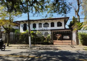 Foto 1 de Casa com 7 Quartos à venda, 476m² em Vila Madalena, São Paulo